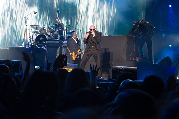 La star américaine d’origine Cubaine Pitbull si produira pour la seconde fois sur la scène de l’OLM