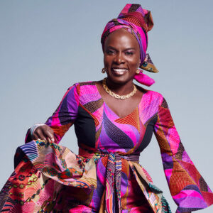 (Français) ANGELIQUE KIDJO