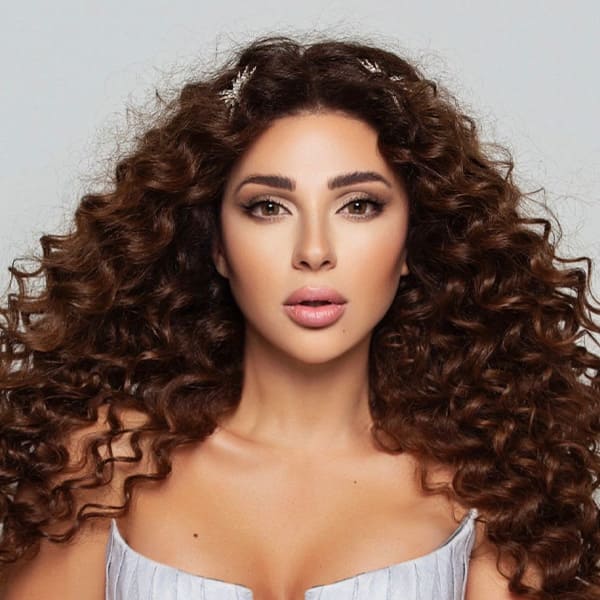 (Français) Myriam Fares